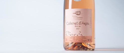 喝貴酒是有錢,喝餐酒是時(shí)尚